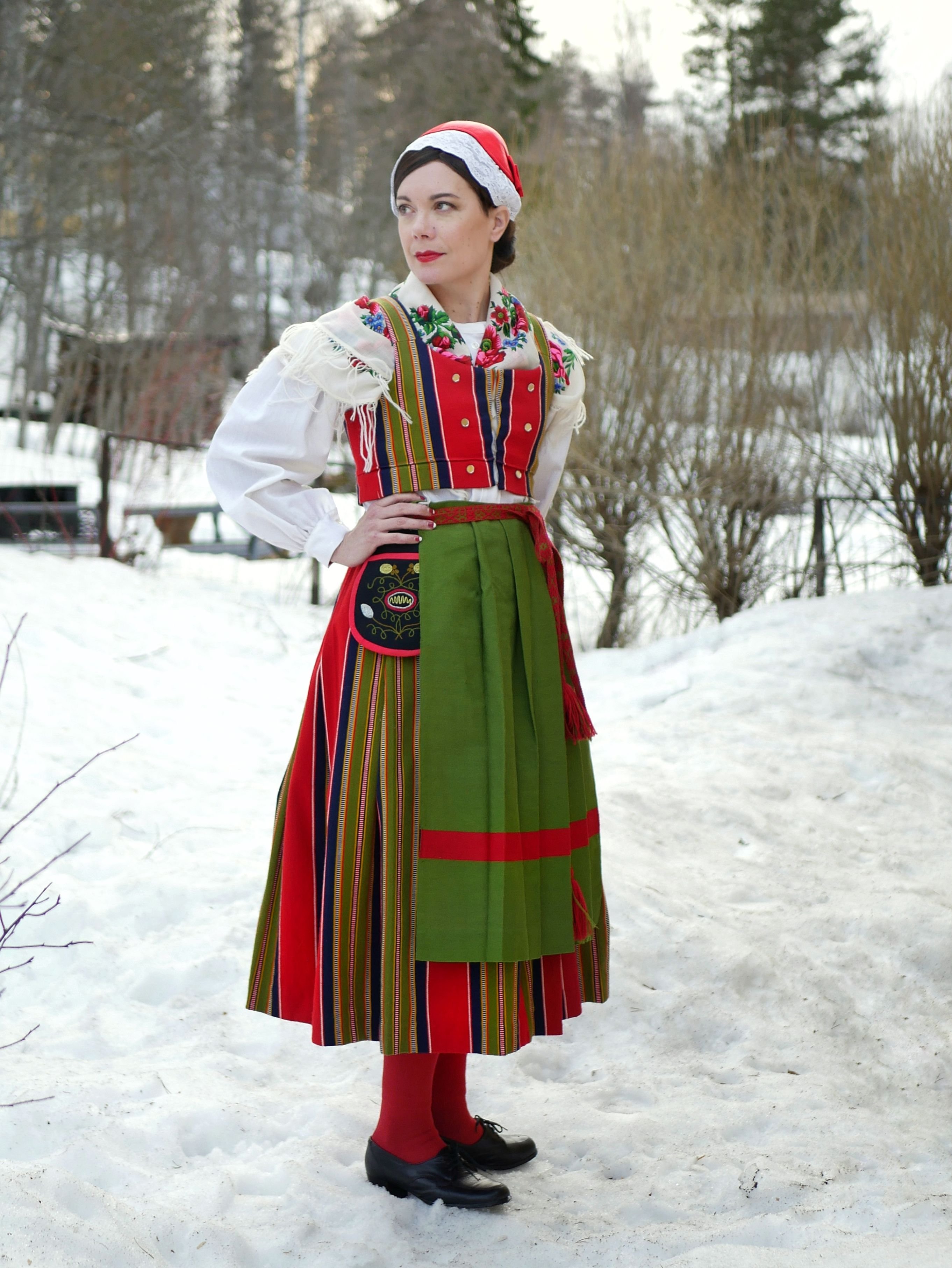 Традиционный костюм Финляндии