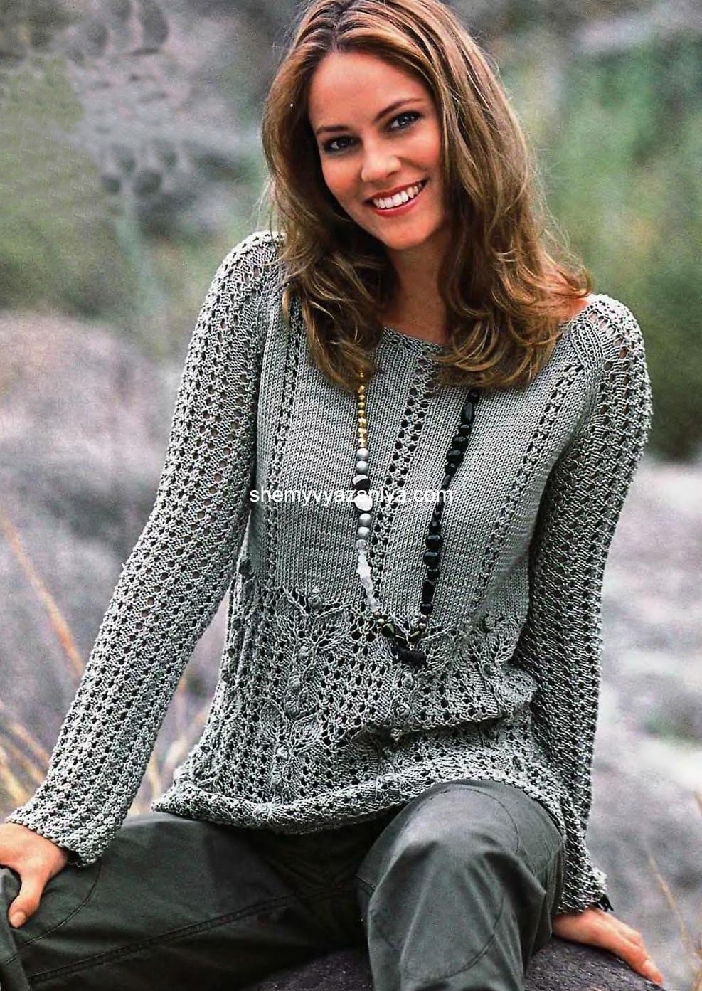 Модели джемпера спицами для женщин. Вязаный свитер. Вязаные кофты. Оригинальные вязаные вещи для женщин. Оригинальные вязаные кофты.