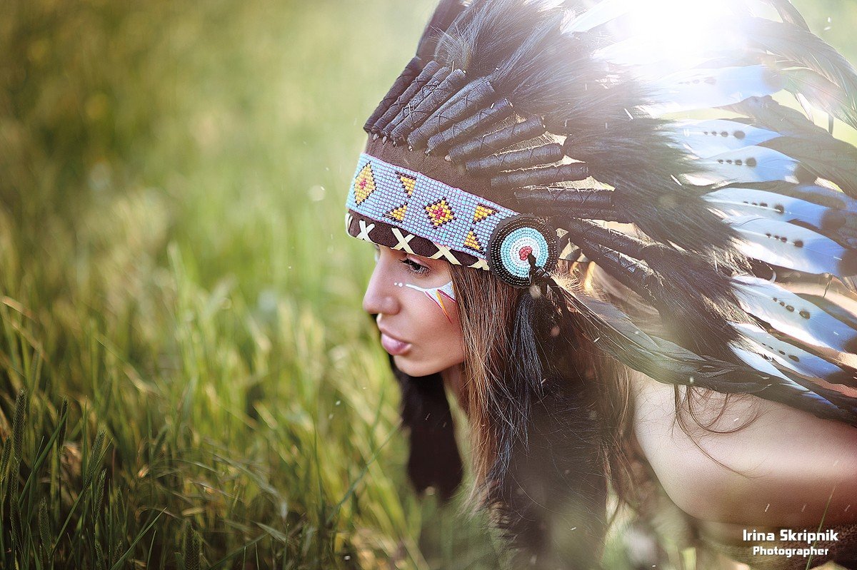 Трофей индейца 6. Индейцы девушки. Фотопроект индейцы. Фотосессия индейцы. Фотосессия в стиле индейцев.