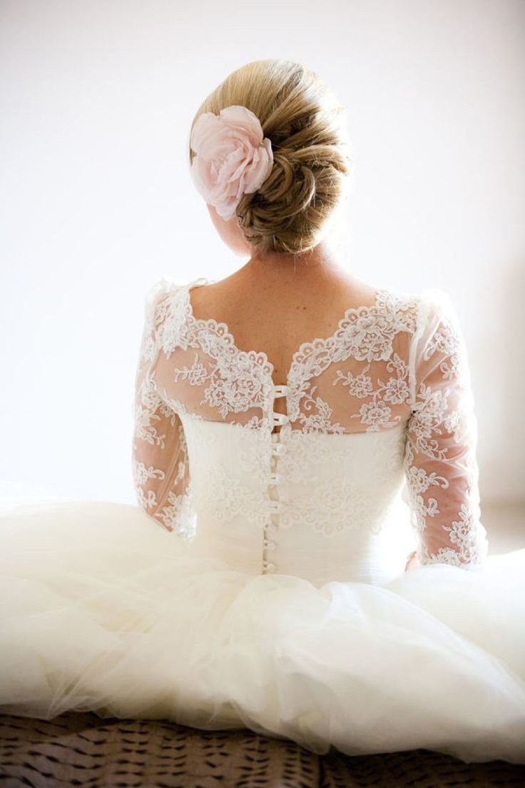Платье невесты со спины крупным планом Изображения – скачать бесплатно на Freepik