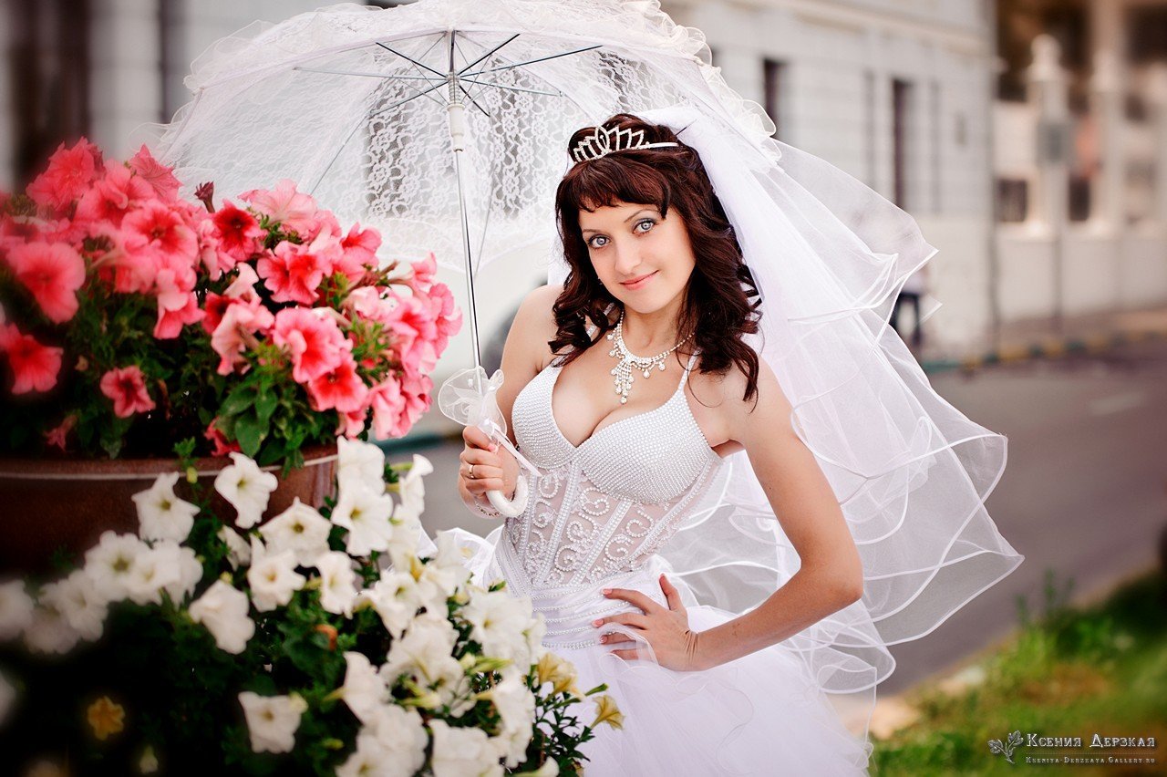 Ютуб русская невеста. Дерзкий свадебный образ невесты. Вечная невеста. Безумная невеста. Невесты Дагестана.