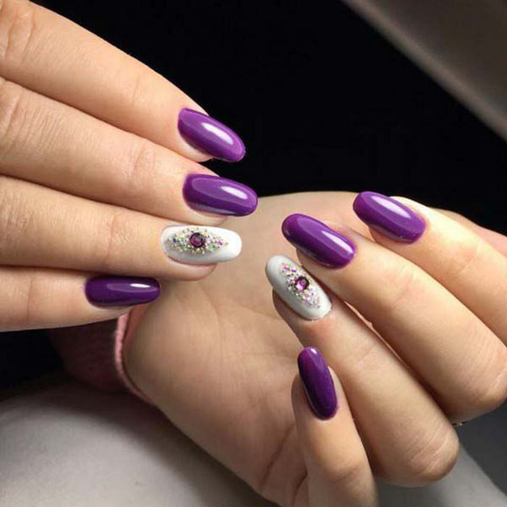 Картинки дизайна ногтей 2024. Сиреневые ногти. Красивый фиолетовый маникюр. Фиолетовые ногти. Сиреневые ногти маникюр.