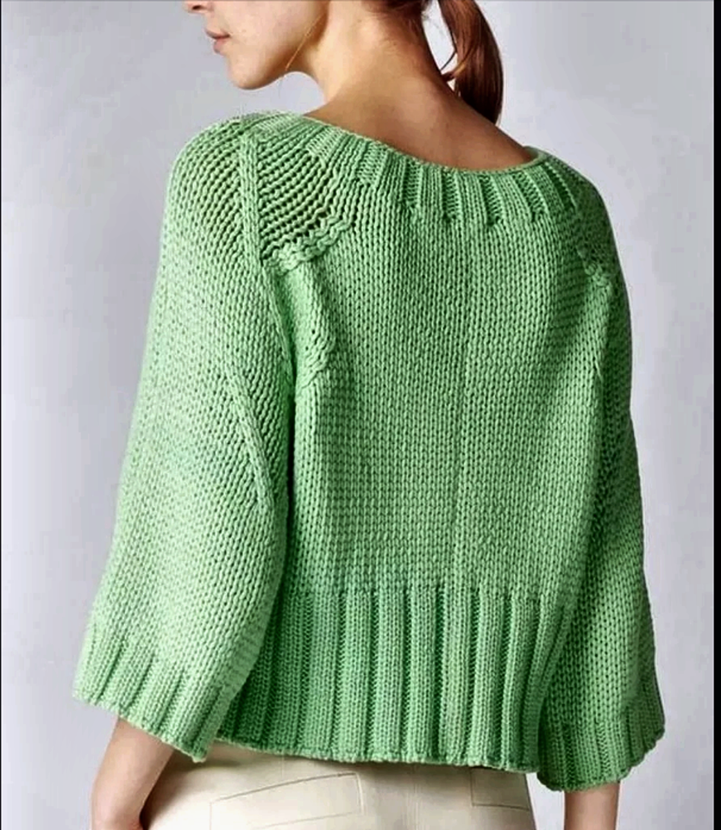 Красивый рукав спицами. Вязаный свитер. Необычные вязаные свитера. Вязаный свитер женский. Необычные вязаные кофты.