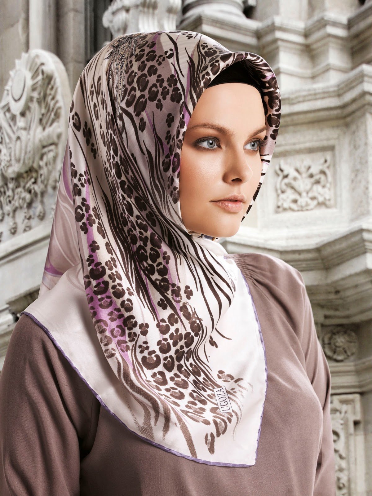 Красивые восточные платки. Арабский платок. Восточная женщина в платке. Мусульманка в платке.