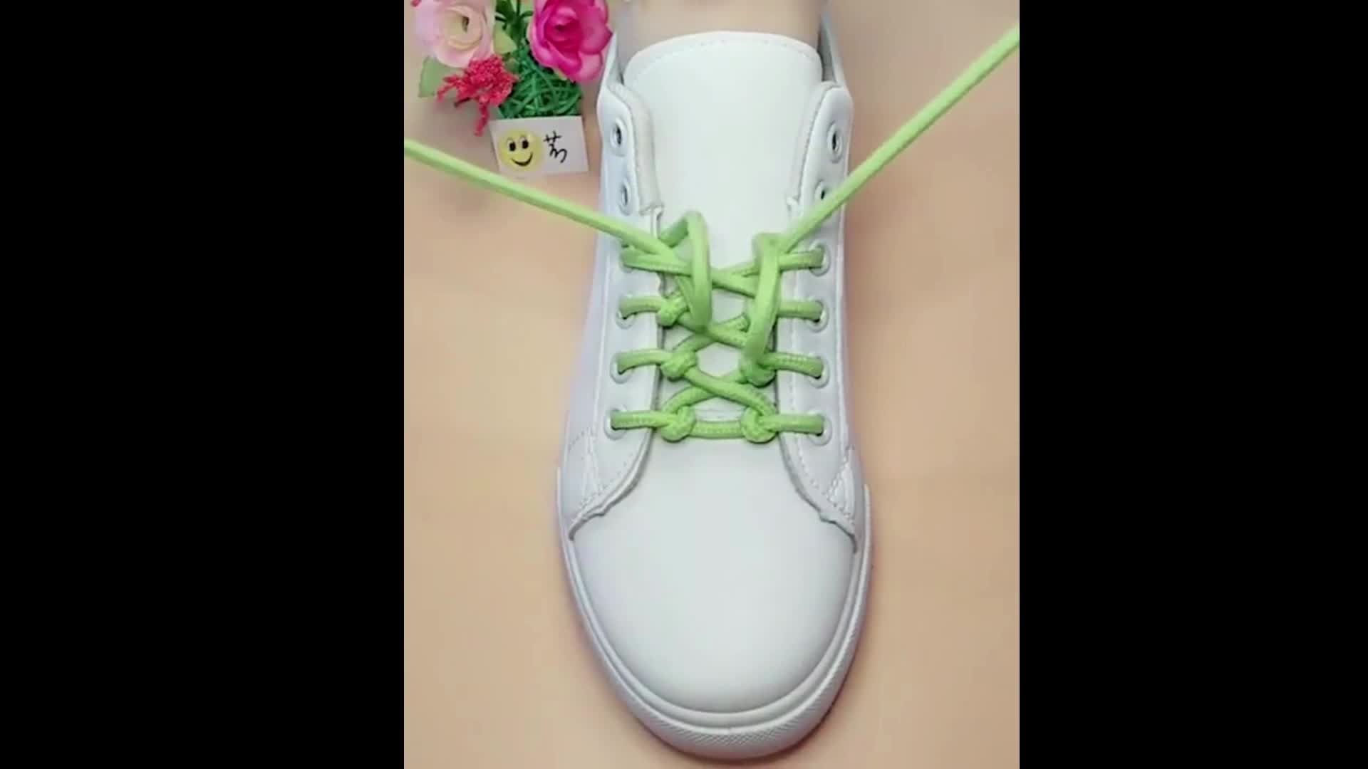 Как шнуровать атласные шнурки на кроссовках
