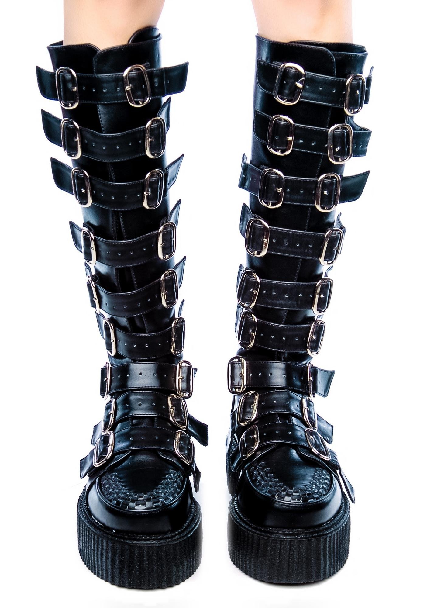 Удлиненная обувь. Goth Boots ботинки Demonia. Goth Boots ботинки Demonia шипы. Сапоги Demonia Готика женские. Сапоги Demonia Готика с каблуком.