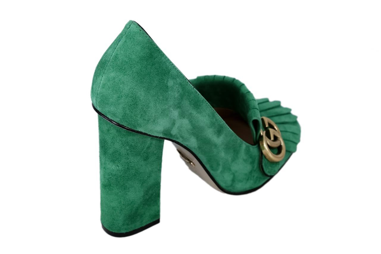 Зеленые замшевые женские. Туфли гуччи 2022. Туфли Gucci Marmont. Туфли гуччи зеленые. Туфли гуччи 2023.