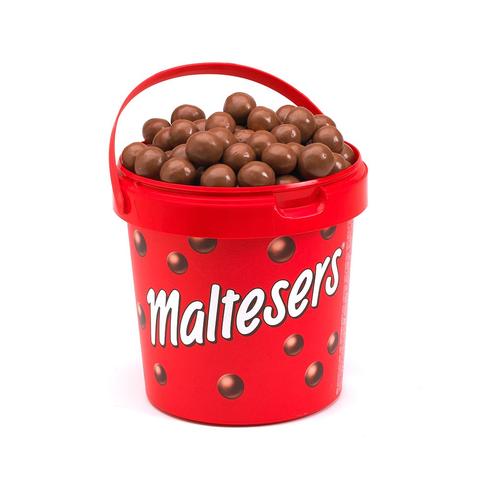 Хрустящие шоколадные шарики. Шоколад Мальтизерс. Драже Maltesers. Мальтизерс конфеты. Конфеты Maltesers шоколадные шарики.