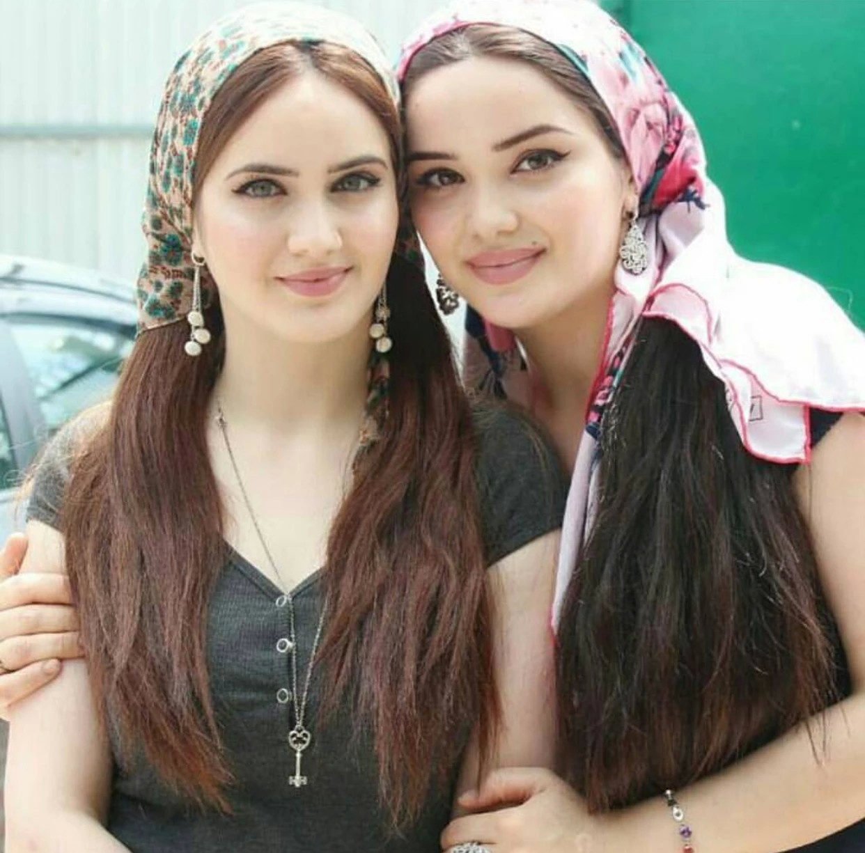 Русско чеченские девушки